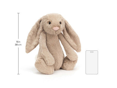 Lapin beige timide