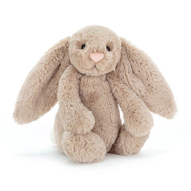 Lapin beige timide