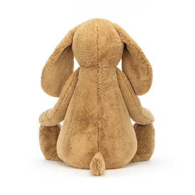 Chiot timide au caramel