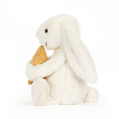 Lapin crème avec étoile